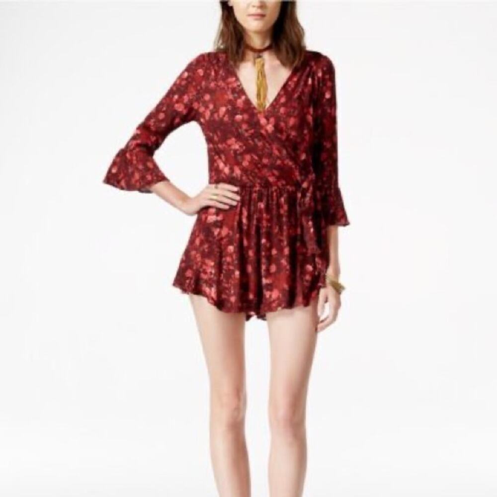 Free People All The Right Ruffles Red Floral Wrap Romper Size Small